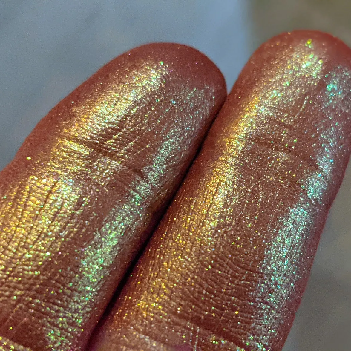 AMANITA - chromatic Eyeshadow