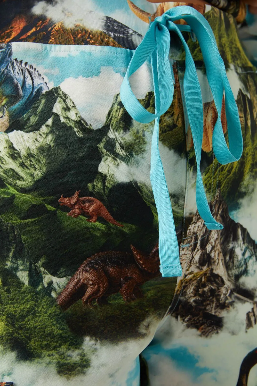 Dino Scene Scrub Set