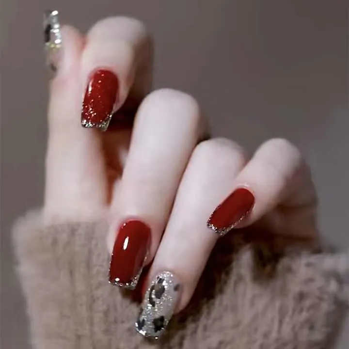 False Nails French Manicure-أظافر صناعية