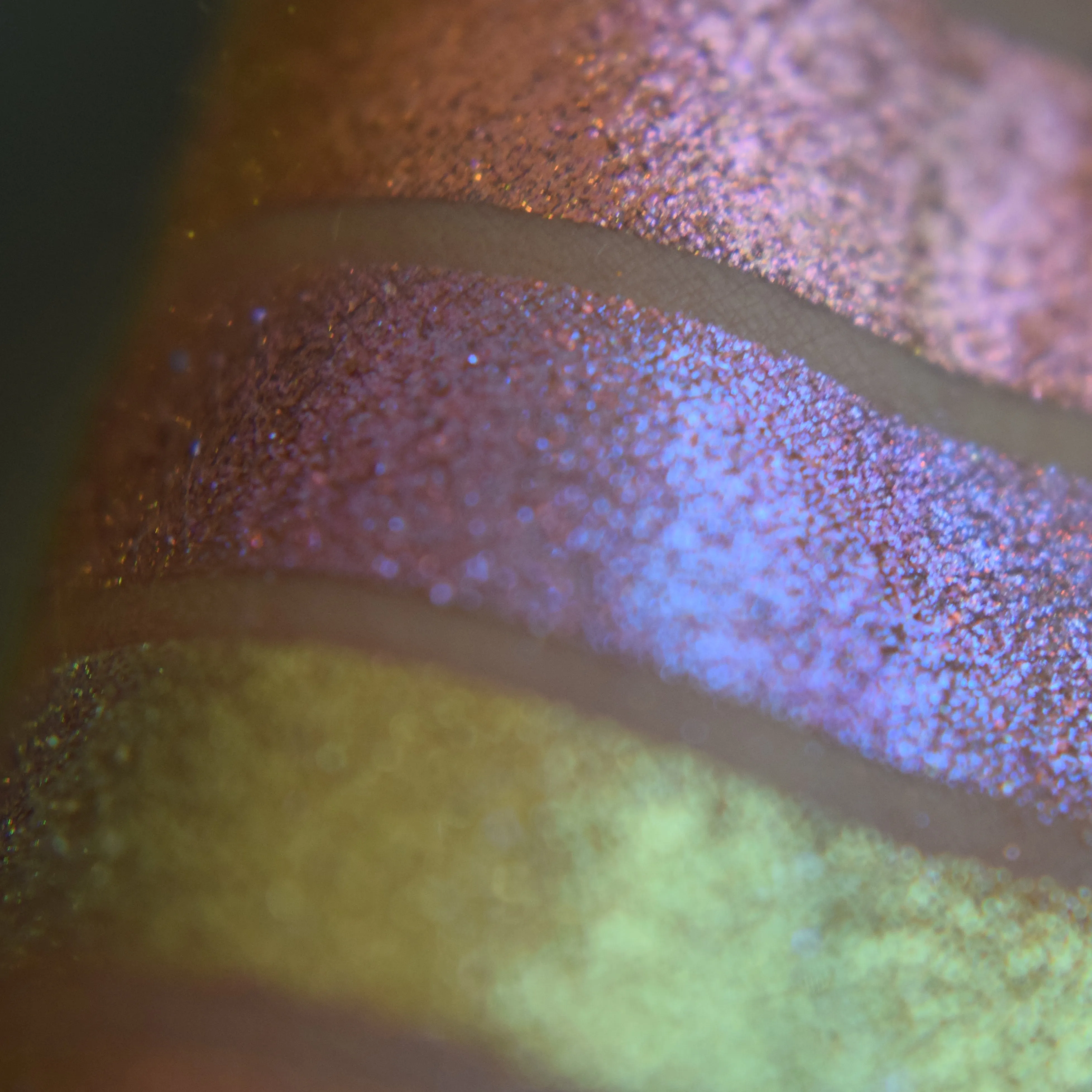 FOR ALL ETERNITY  - chromatic eyeshadow topper