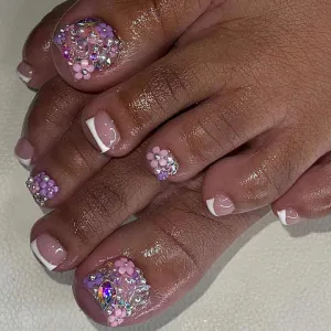 French Style Manicure Fake Nails-أظافر صناعية على الطراز الفرنسي