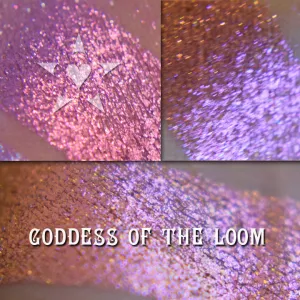 GODDESS OF THE LOOM  - chromatic eyeshadow topper