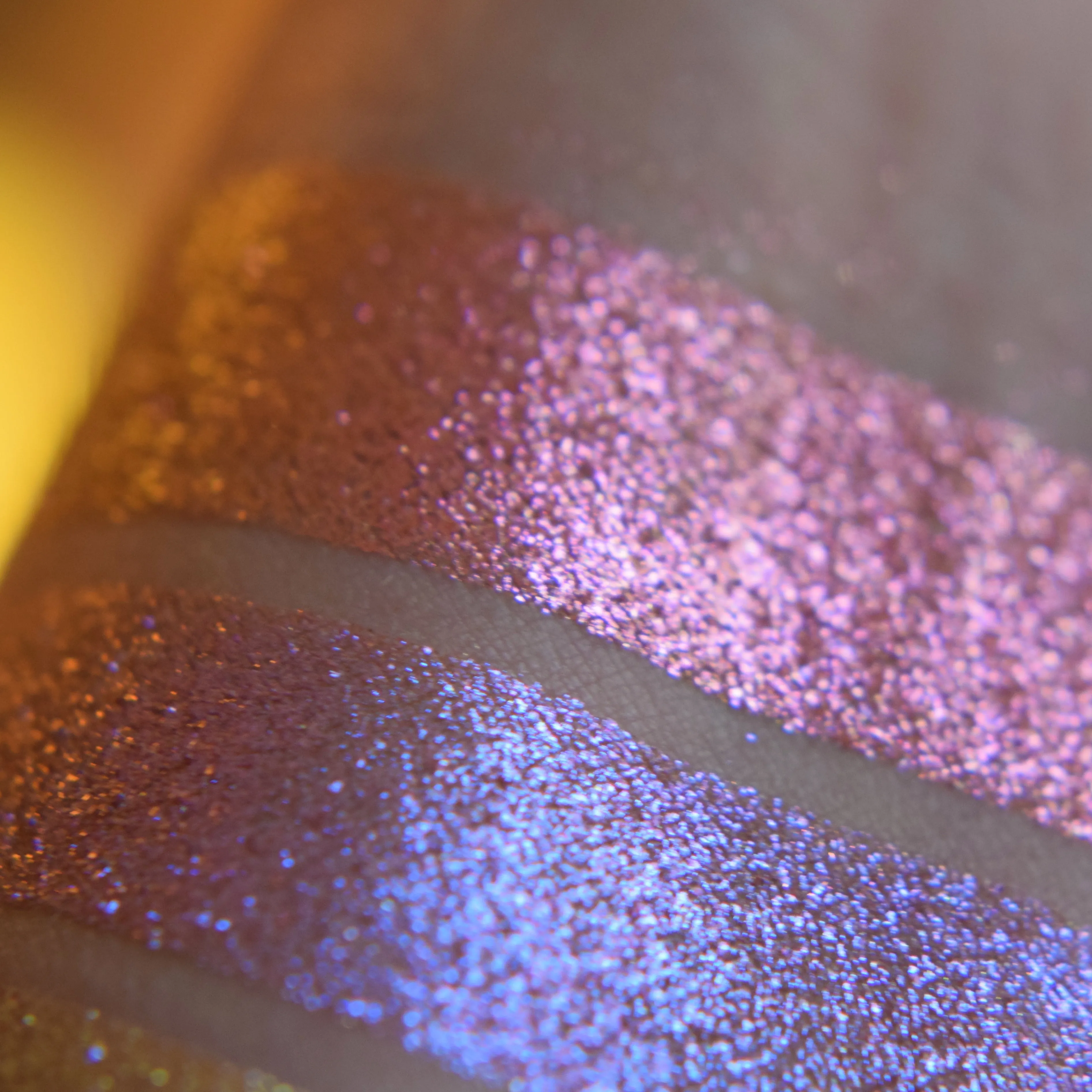 GODDESS OF THE LOOM  - chromatic eyeshadow topper
