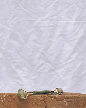 Jade Crystal Face Roller