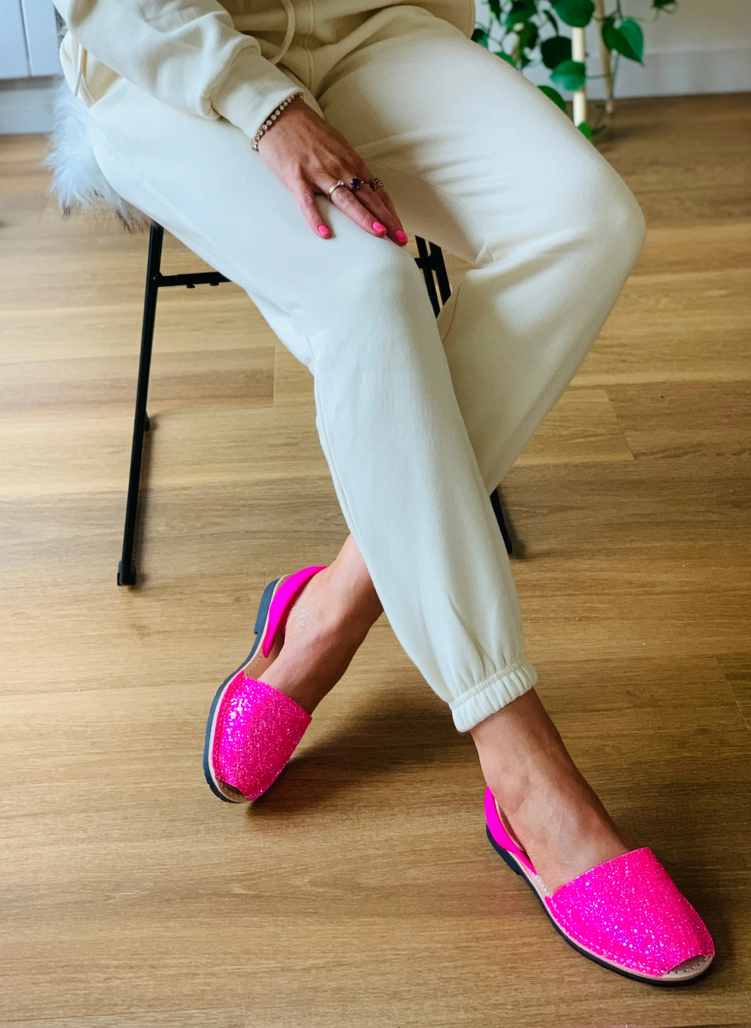 Neon Pink Glitter
