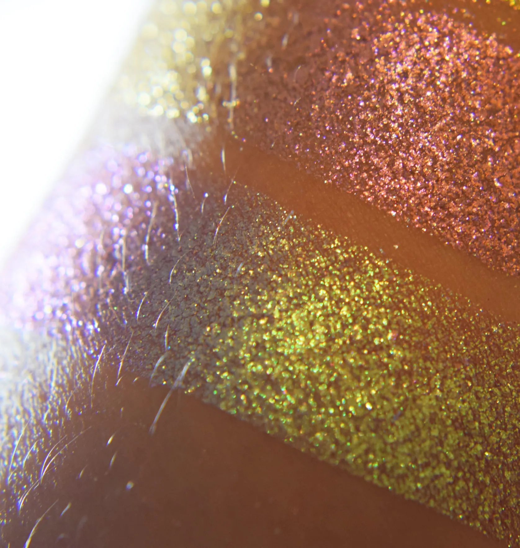 PALLAS ATHENA  - chromatic eyeshadow topper