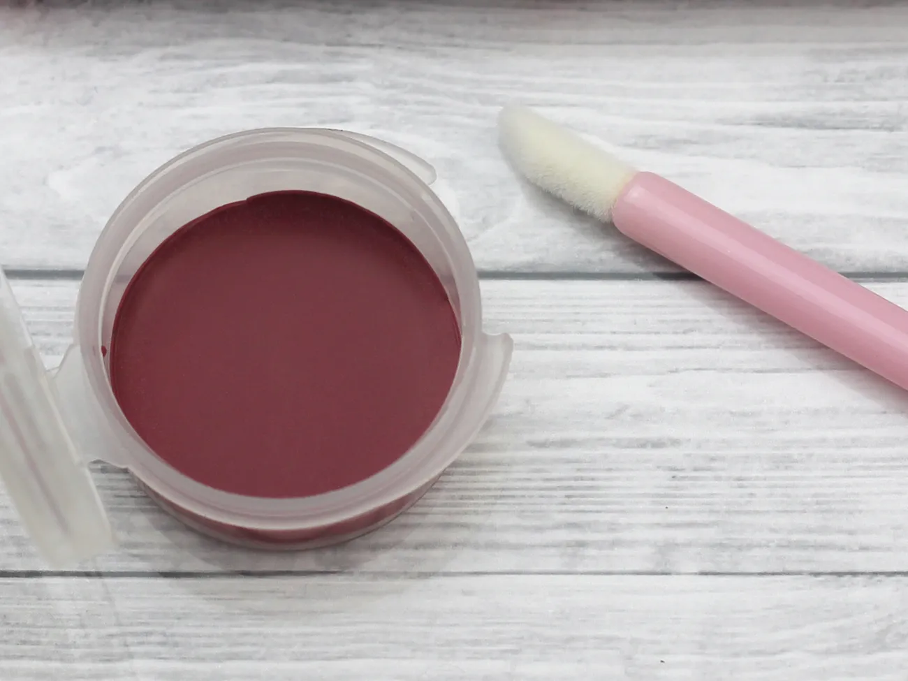 "Geranium" - Mineral Lipstick