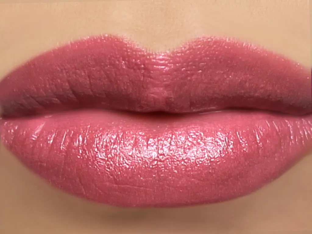 "Pink Crystal" - Mineral Lipstick