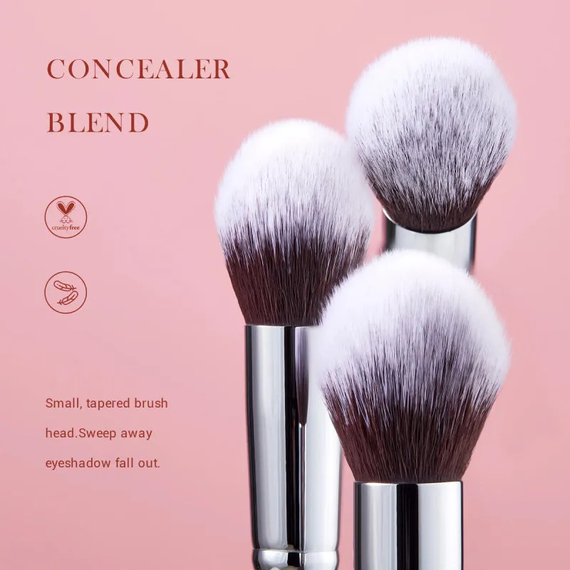Tapered Concealer Brush for Flawless Blending