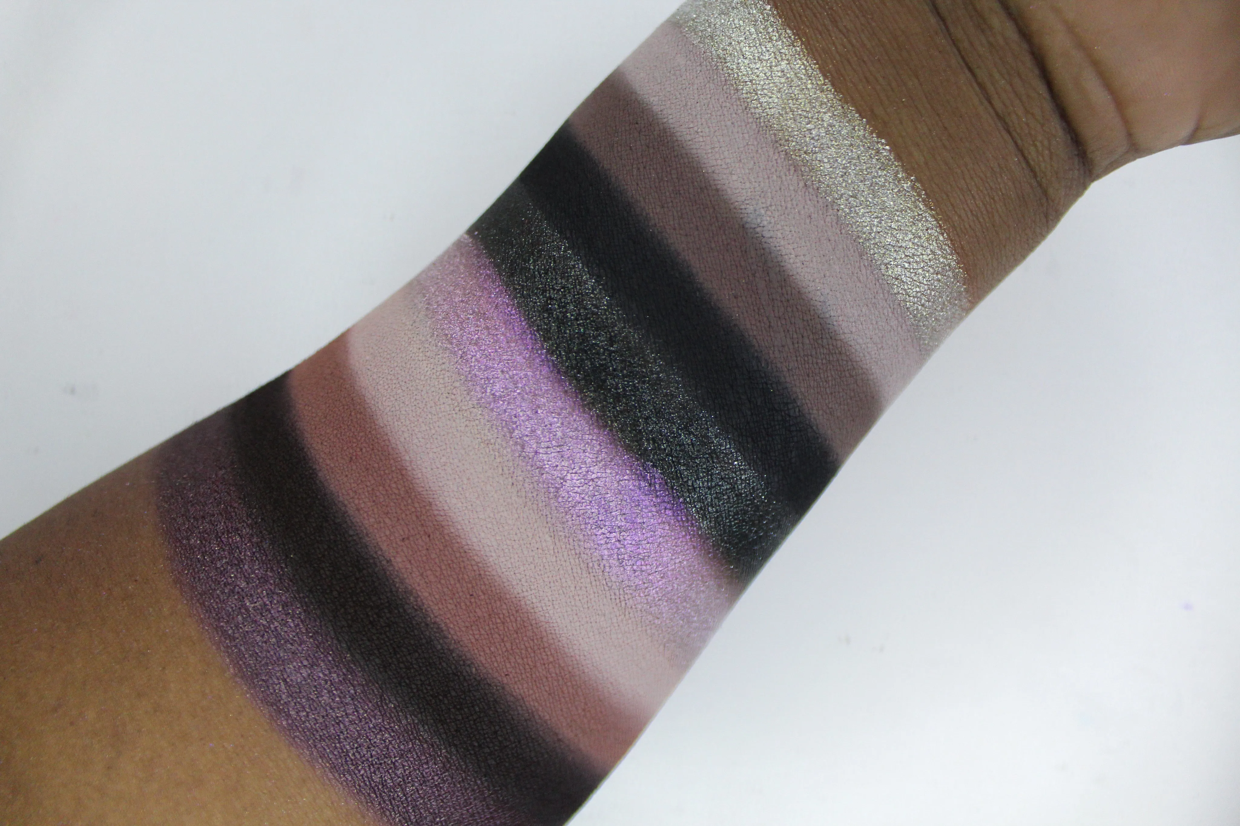 The Dollhouse Palette - Blend Bunny Cosmetics